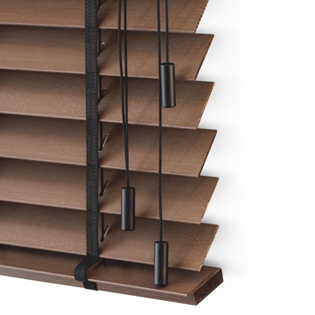 mediniu zaliuziu valdymas virvele